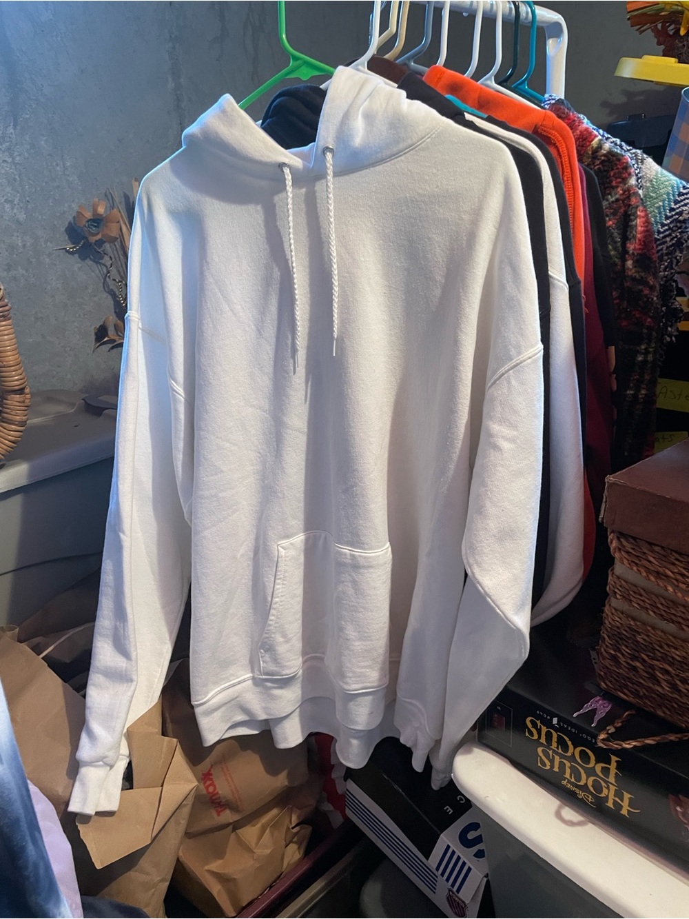 Hanes White Men's Hooded Sweatshirt with Kangaroo Pocket